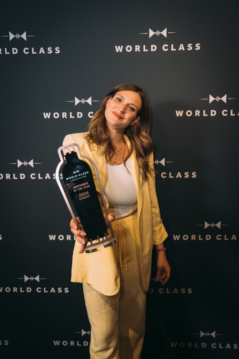 WORLD CLASS 24 Luisa